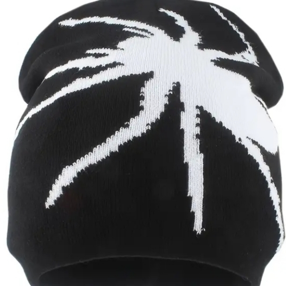 ☆Arcimatto Y2k Black & White Spider Beanie☆